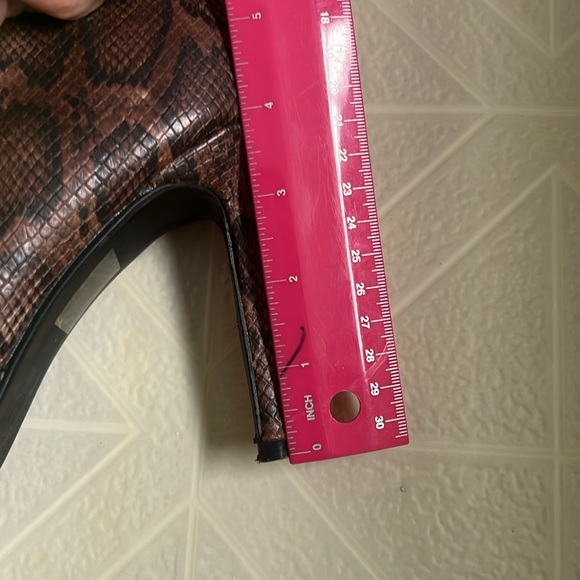 Heel boots - Picture 6 of 7